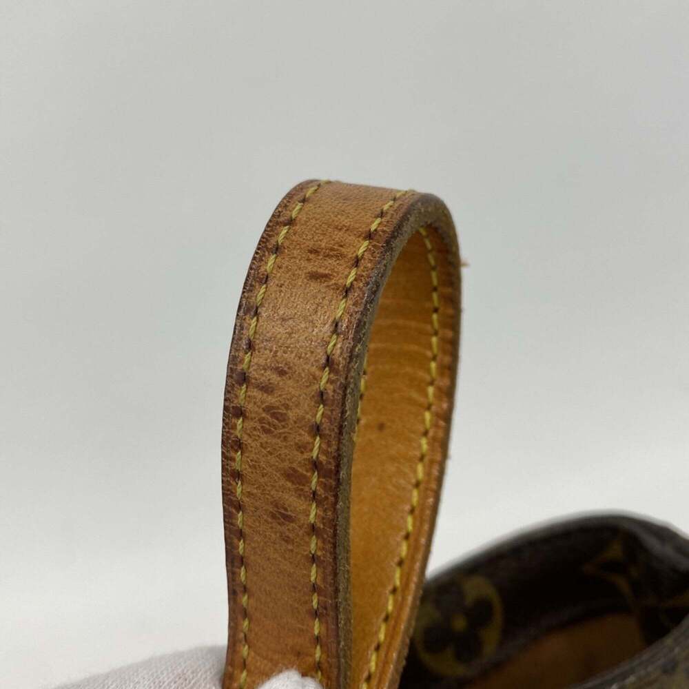 LOUIS VUITTON Brown Monogram Bag - Picture 8 of 10
